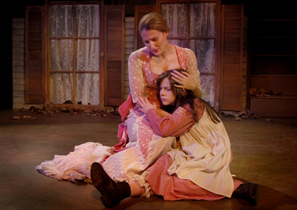 Julie Austin Felder in "The Miracle Worker"